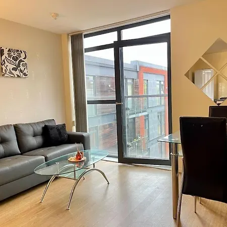 1 Bed Modern Apartment With Free Parking, Sheffield City Centre Exterior photo
